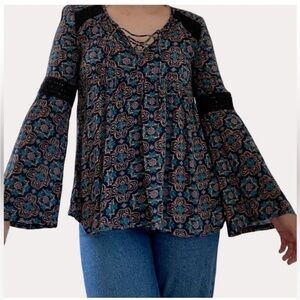 Hollister Boho Lace Floral Babydoll Top Bell Sleeve Size M Peasant Y2K Festival